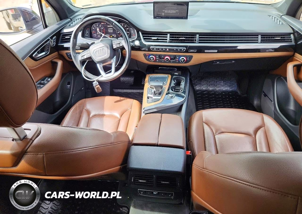 2017 Audi Q7 Premium Plus VIN:WA1LAAF73HD028524 - 8