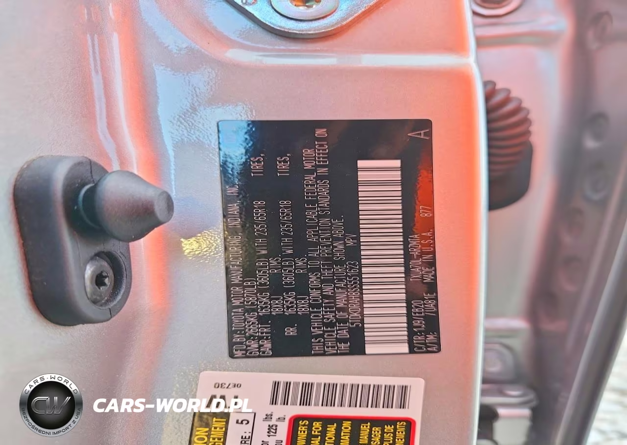 2025 Toyota Highlander Xle VIN:5TDKDRAH8SS551623 - 13