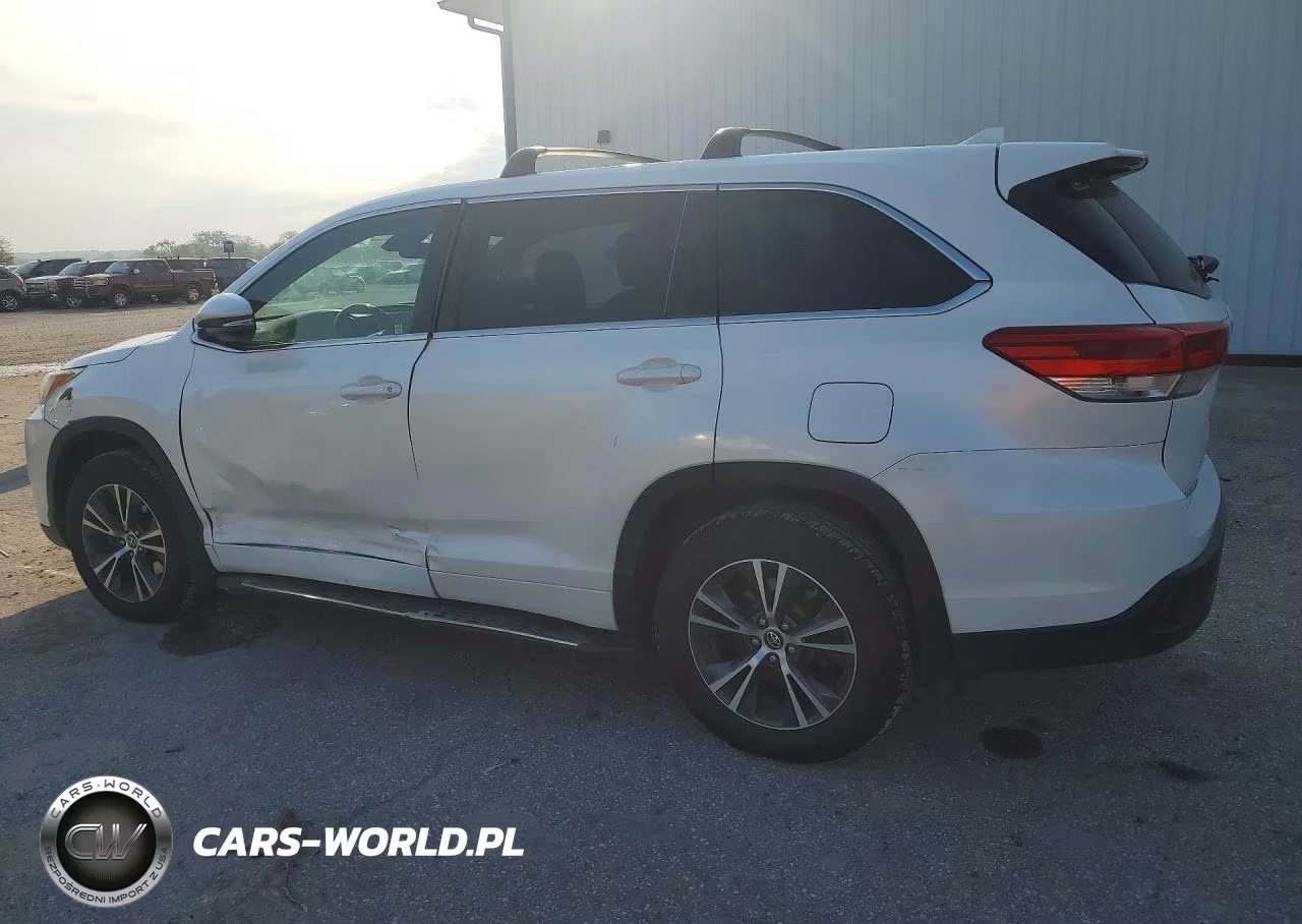 2017 Toyota Highlander Le Plus VIN:5TDBZRFH3HS401082 - 2