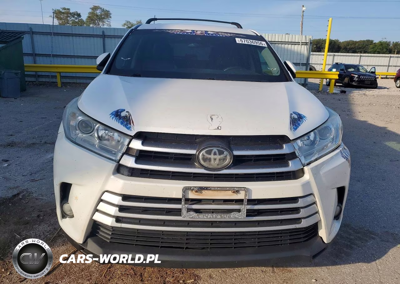 2017 Toyota Highlander Le Plus VIN:5TDBZRFH3HS401082 - 5