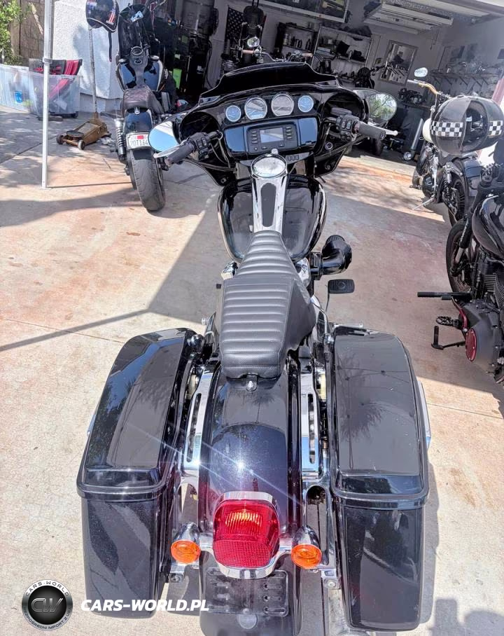 2021 Harley-Davidson Flht VIN:1HD1FVC11MB611507 - 13