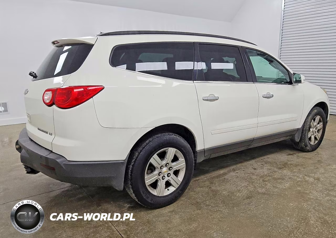 2012 Chevrolet Traverse Lt VIN:1GNKVGED8CJ284885 - 3