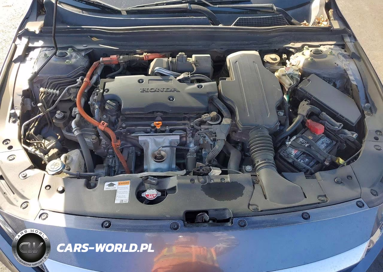 2022 Honda Accord Touring Hybrid VIN:1HGCV3F92NA001000 - 11