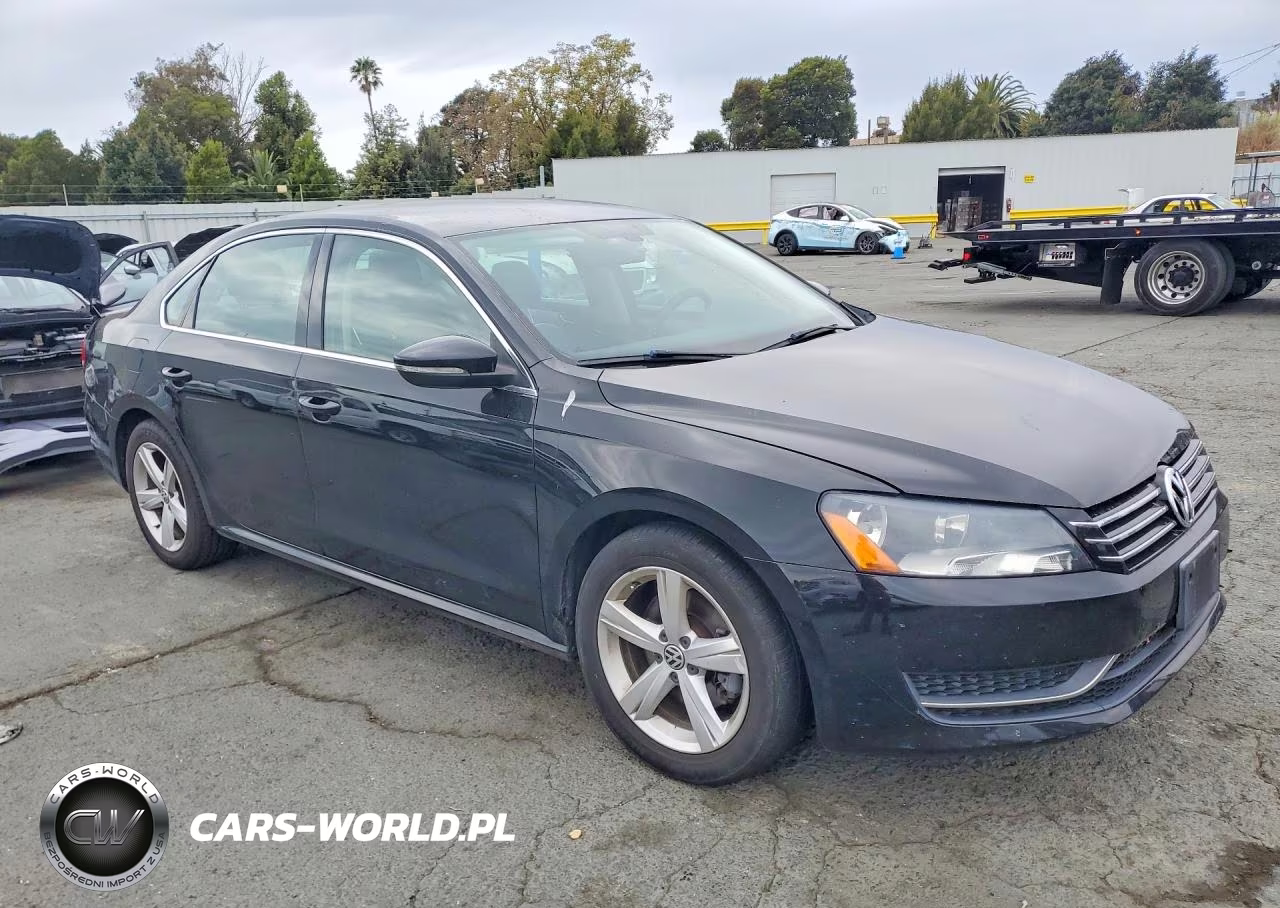 2012 Volkswagen Passat Se VIN:1VWBP7A30CC041282 - 4
