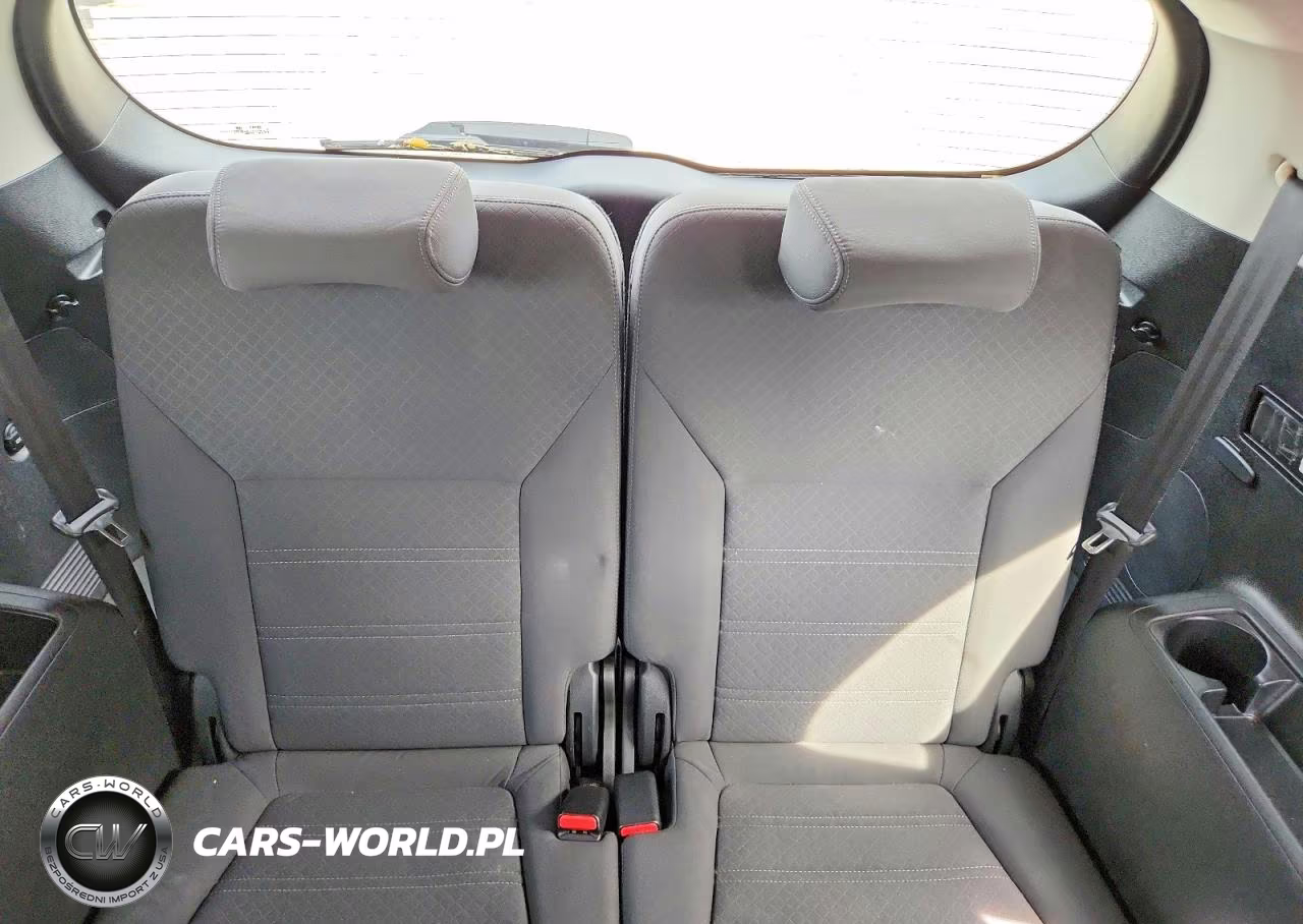 2016 Kia Sorento Lx VIN:5XYPGDA37GG032927 - 10