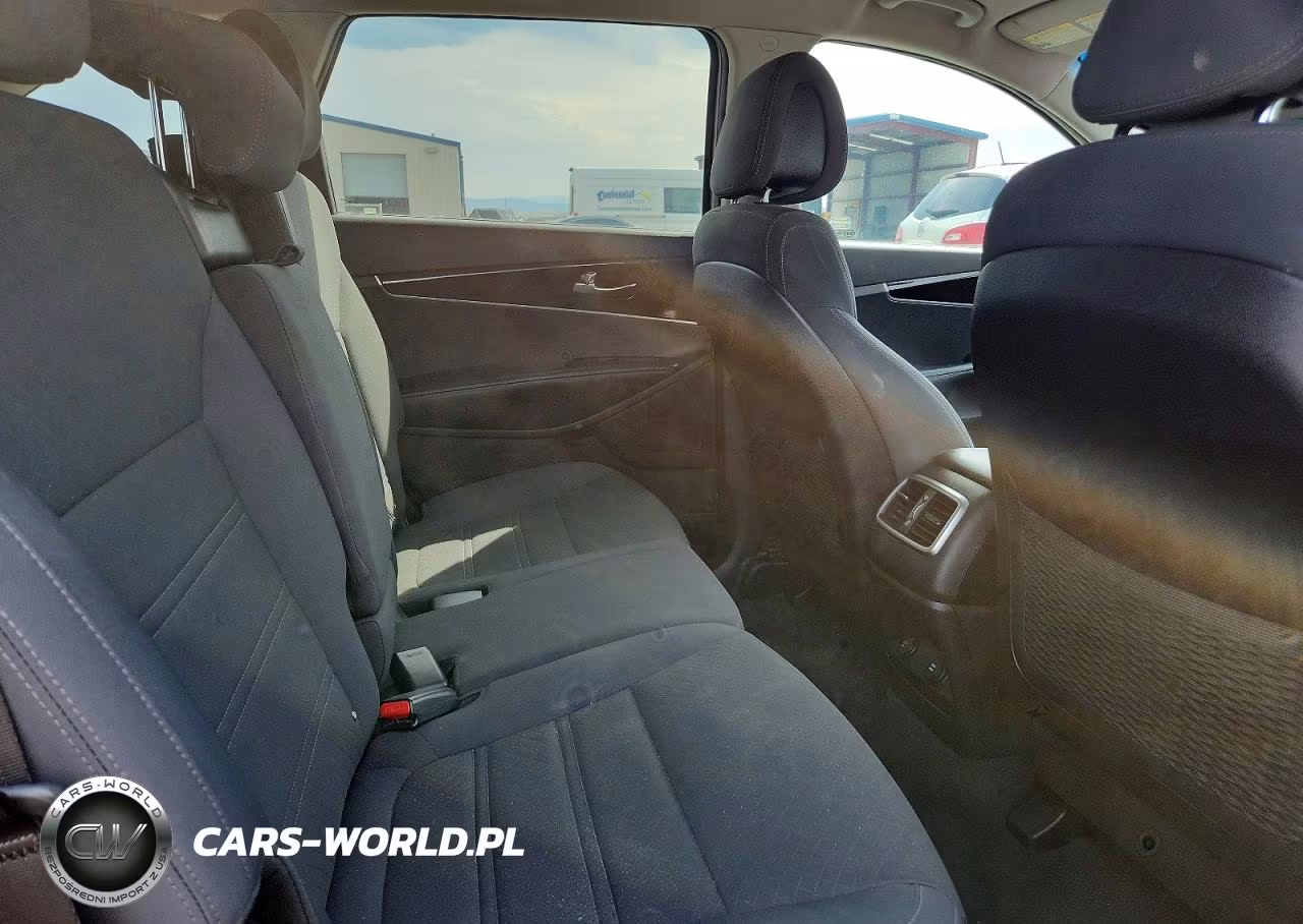 2016 Kia Sorento Lx VIN:5XYPGDA37GG032927 - 11