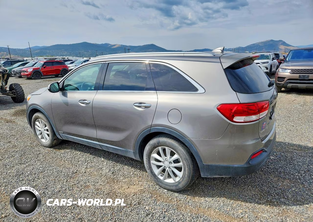2016 Kia Sorento Lx VIN:5XYPGDA37GG032927 - 2