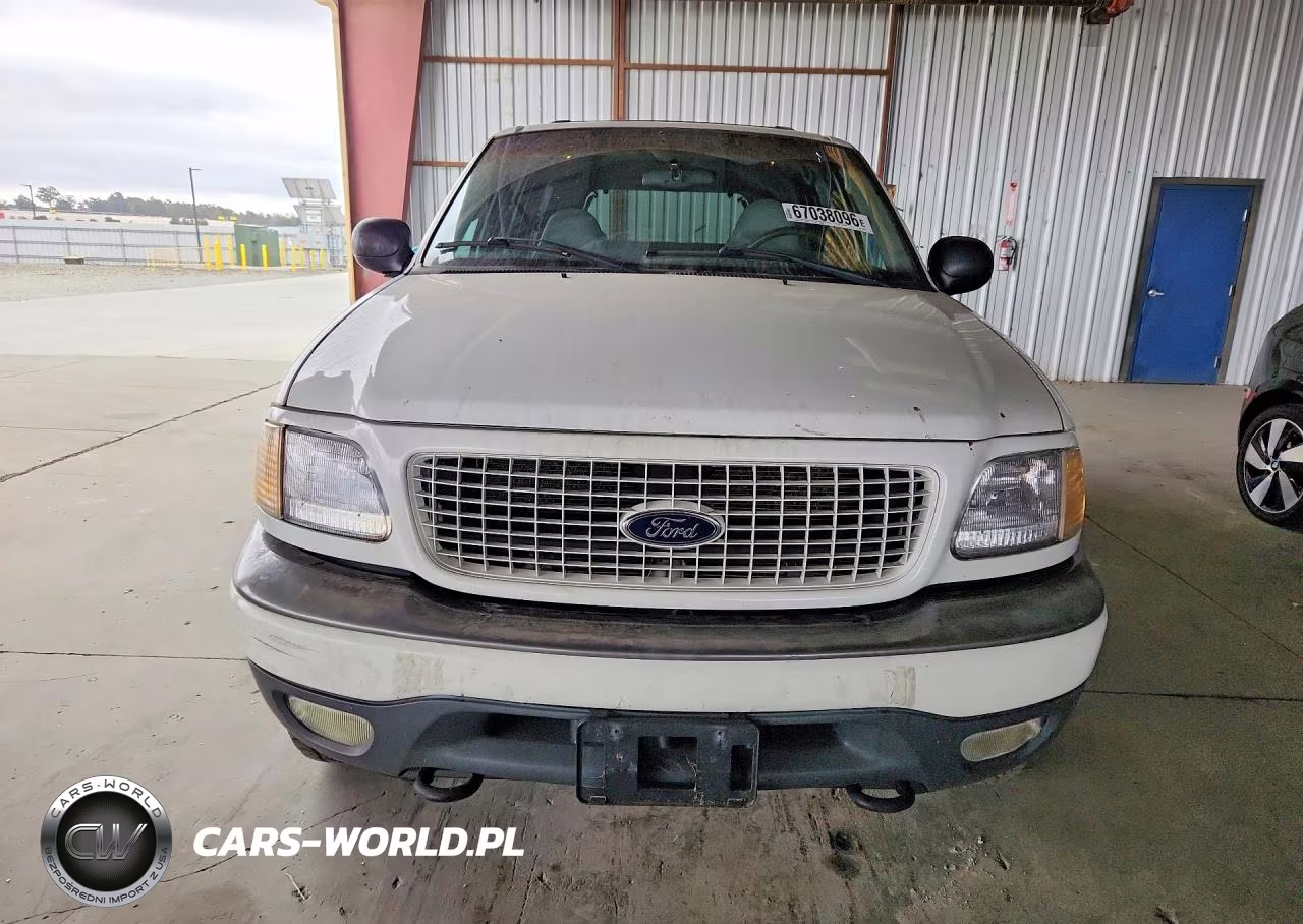 2001 Ford Expedition Xlt VIN:1FMPU16L11LA21669 - 5
