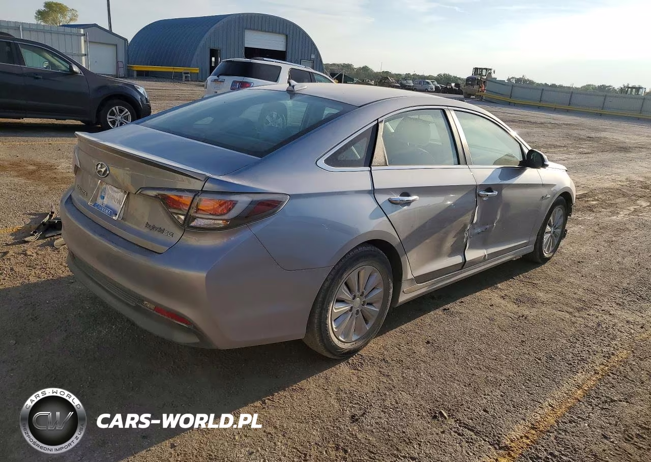 2016 Hyundai Sonata Hybrid Se VIN:KMHE24L11GA029941 - 3