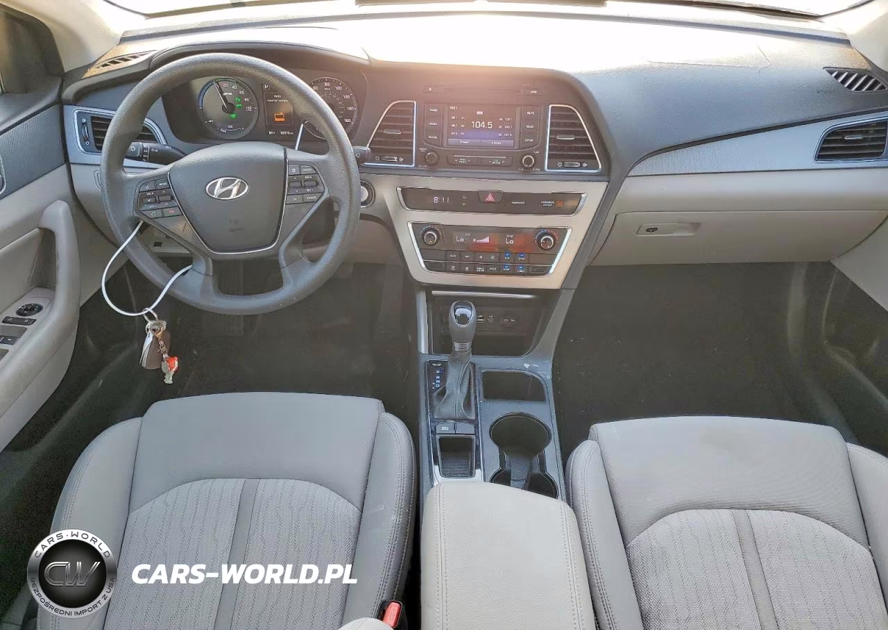 2016 Hyundai Sonata Hybrid Se VIN:KMHE24L11GA029941 - 8
