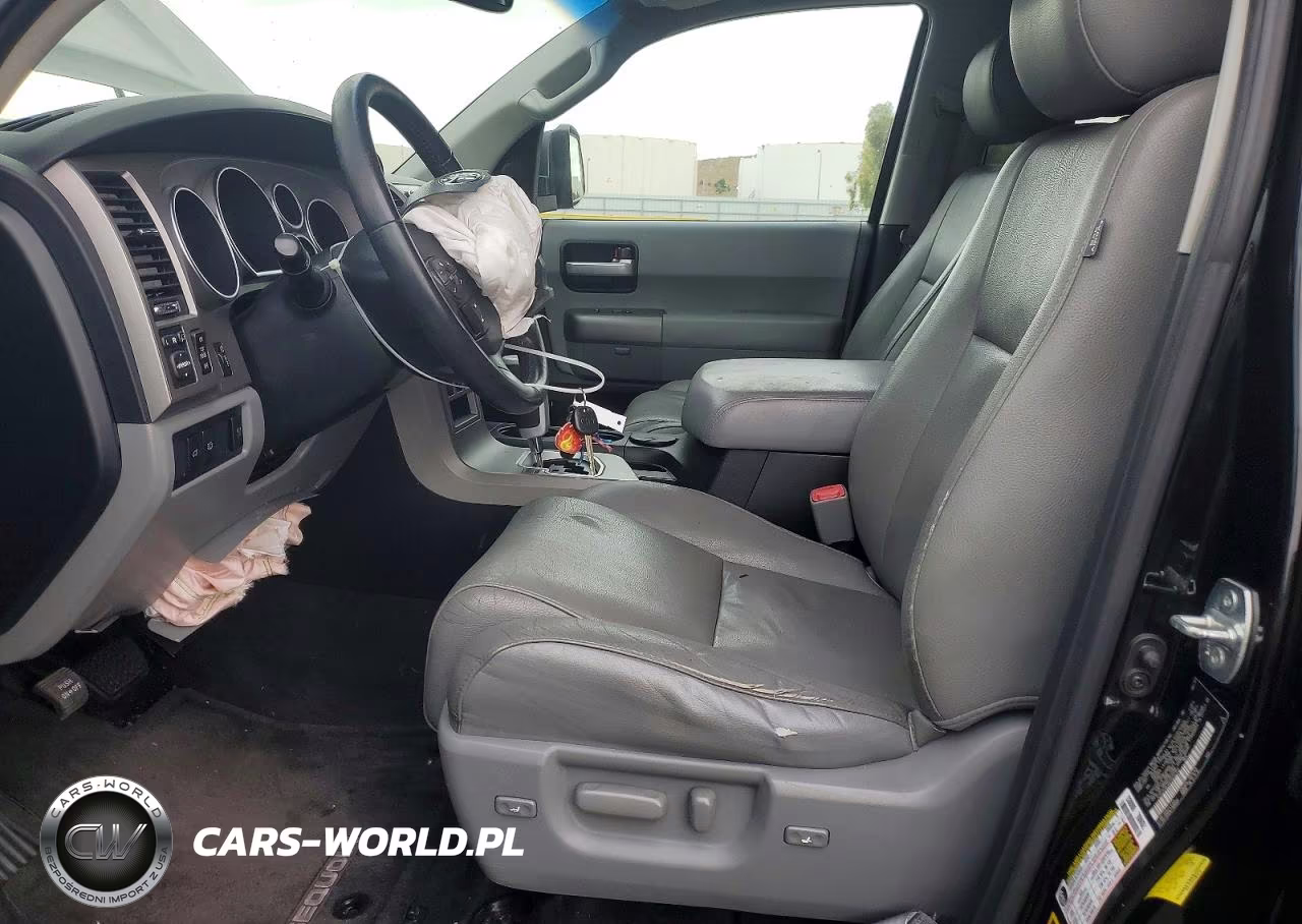2012 Toyota Sequoia Limited VIN:5TDJY5G15CS070152 - 7