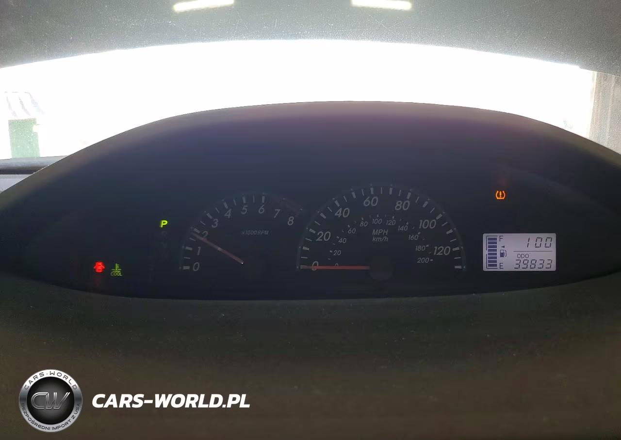 2010 Toyota Yaris Base VIN:JTDBT4K34A1391583 - 9