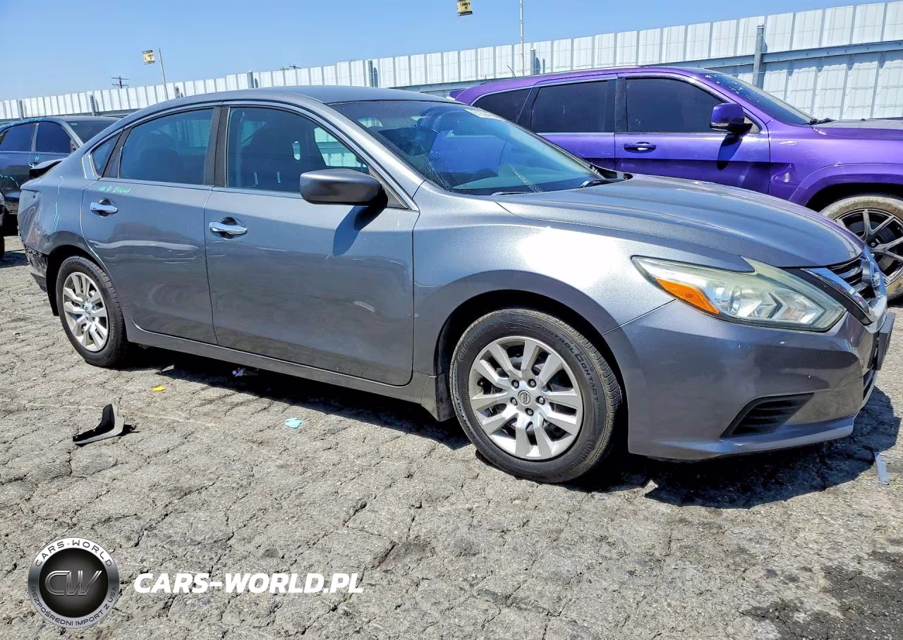 2018 Nissan Altima 2.5 S VIN:1N4AL3AP9JC473605 - 4