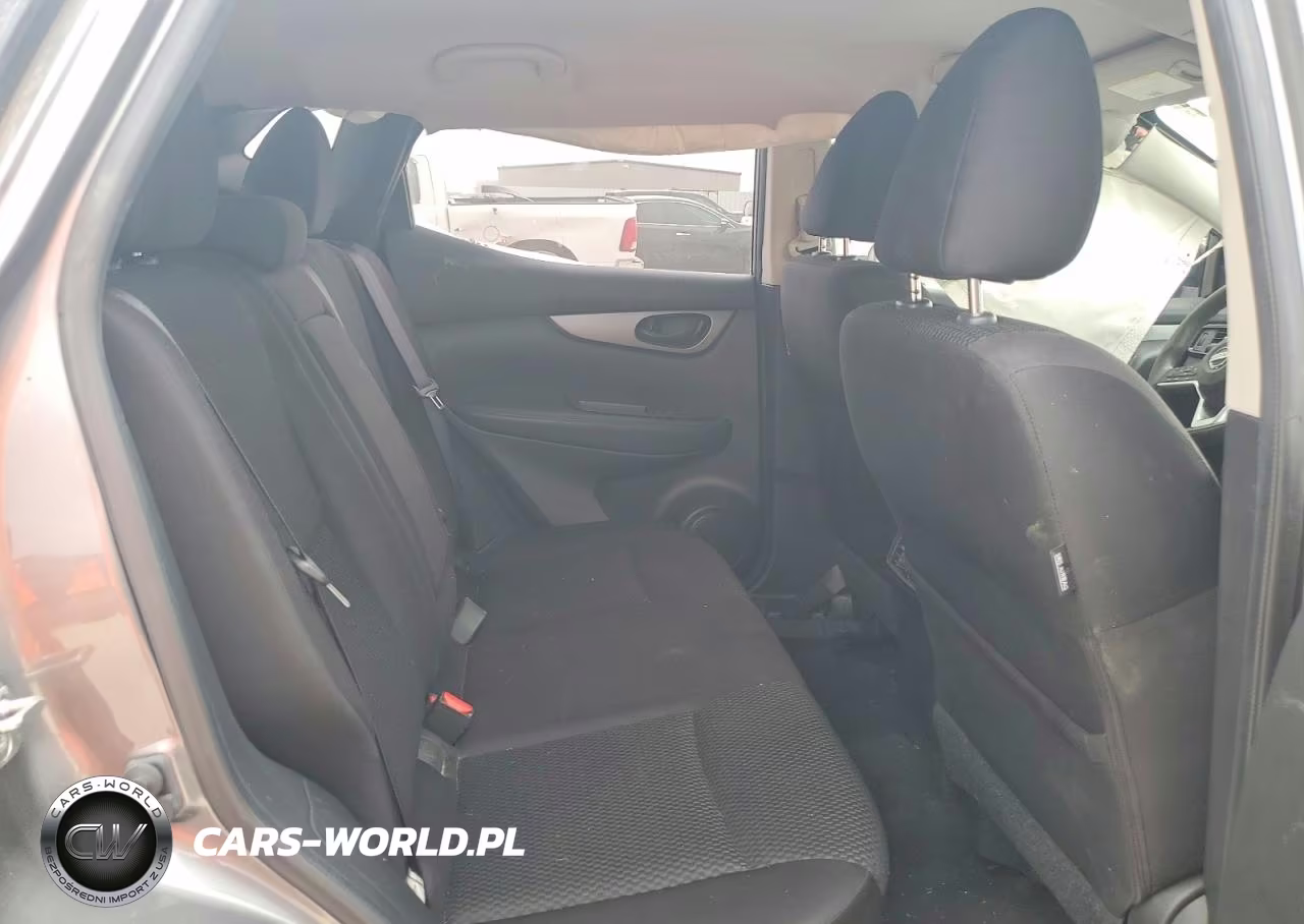 2019 Nissan Rogue Sport S VIN:JN1BJ1CP5KW520878 - 11