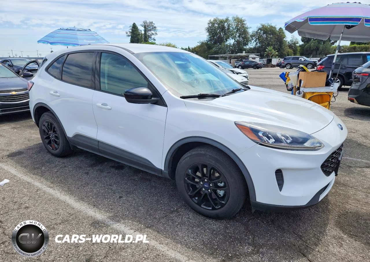 2020 Ford Escape Se Sport VIN:1FMCU0BZ8LUC11212 - 4