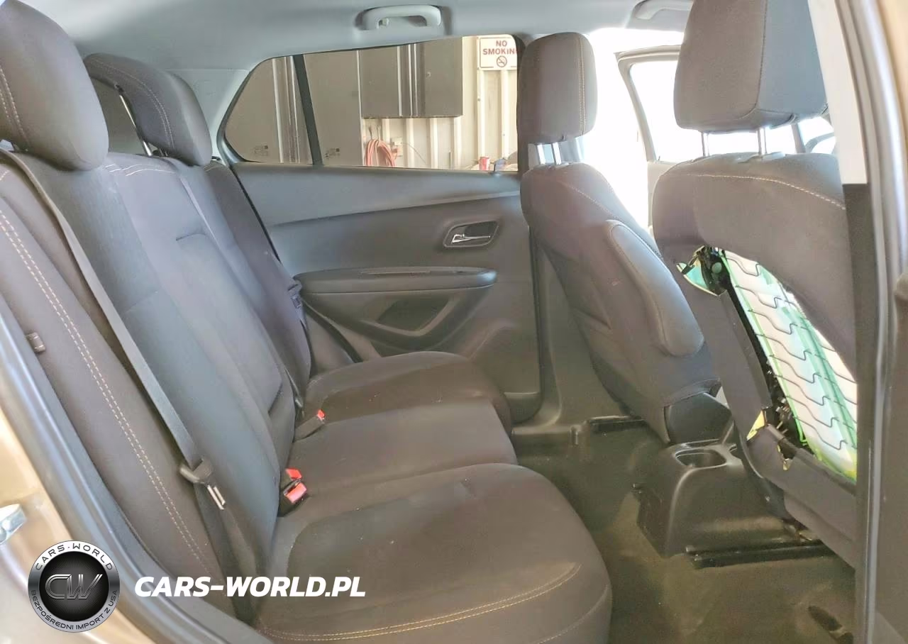 2018 Chevrolet Trax Ls VIN:3GNCJKSB3JL323118 - 11