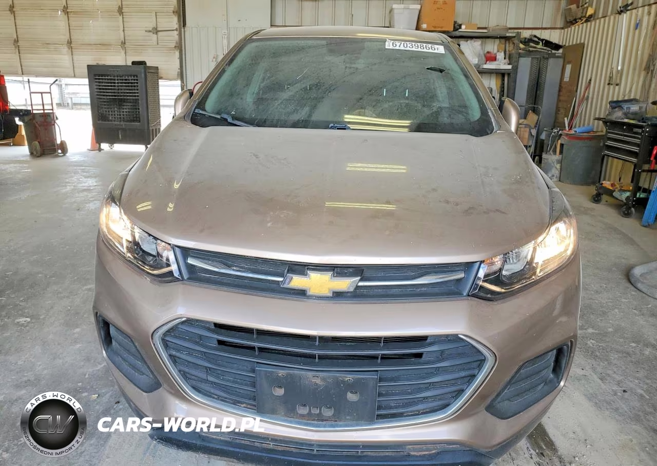 2018 Chevrolet Trax Ls VIN:3GNCJKSB3JL323118 - 5
