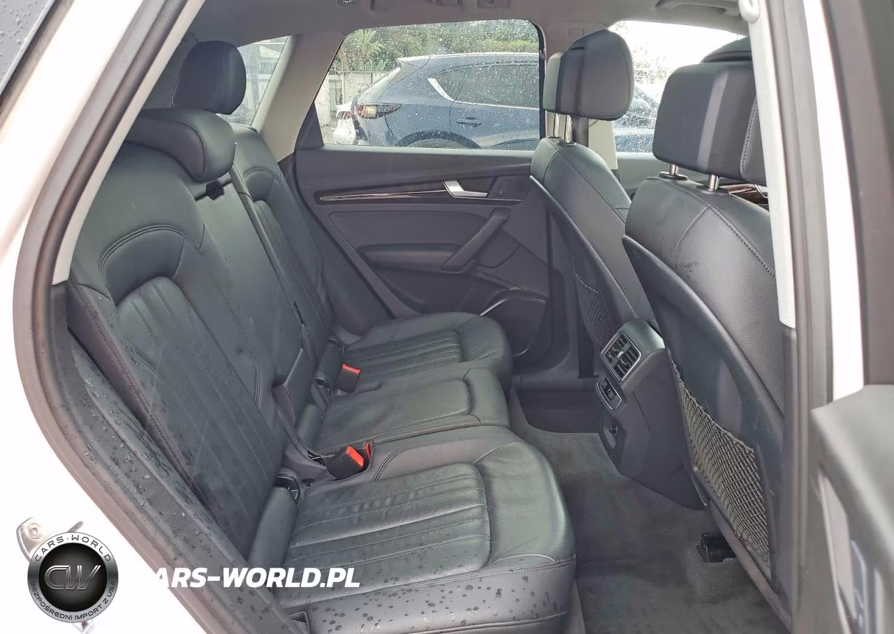 2018 Audi Q5 Premium VIN:WA1ANAFY9J2007845 - 11