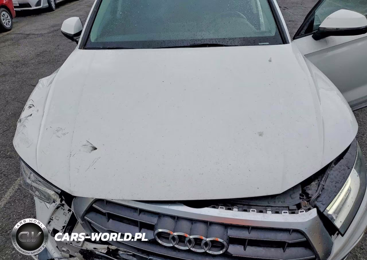 2018 Audi Q5 Premium VIN:WA1ANAFY9J2007845 - 12