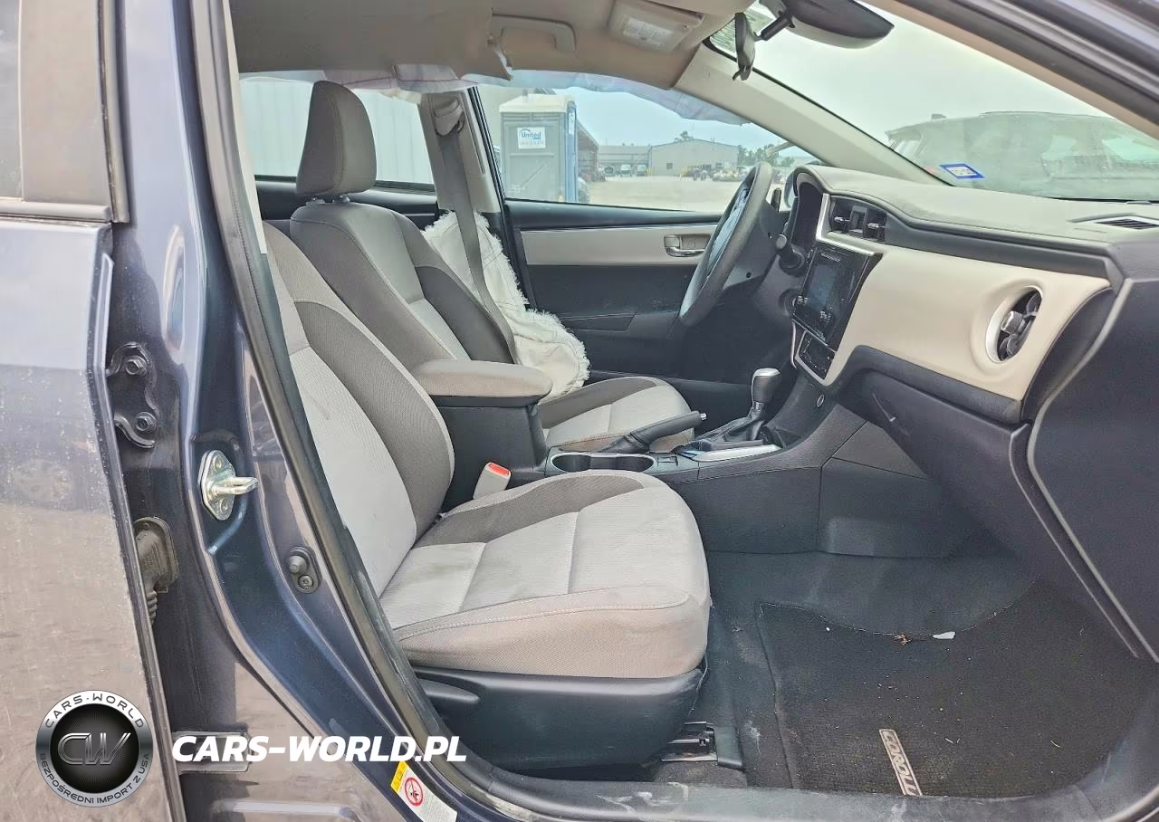 2018 Toyota Corolla Le VIN:5YFBURHE9JP812289 - 7