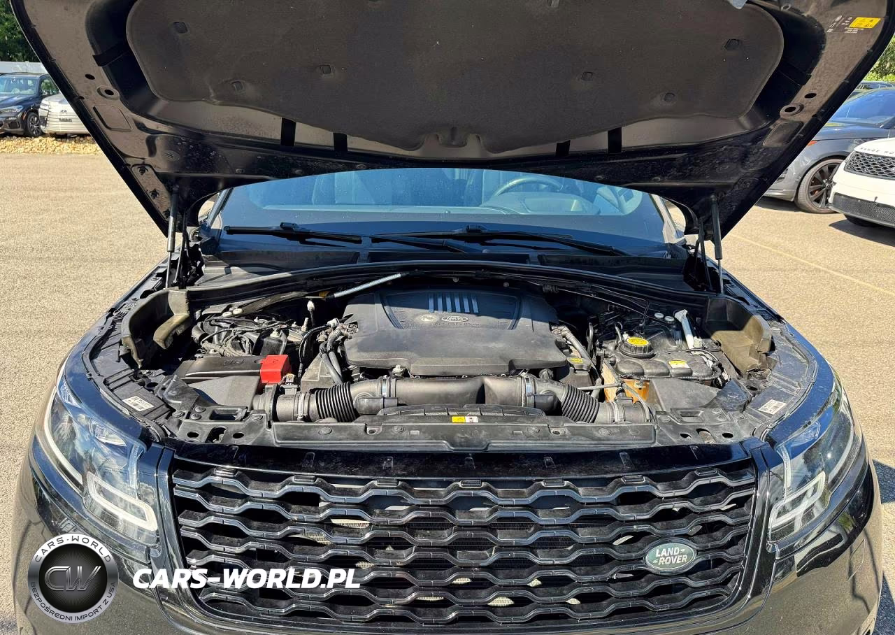 2020 Land Rover Range Rover Velar R-Dynamic S VIN:SALYK2FV1LA245747 - 9