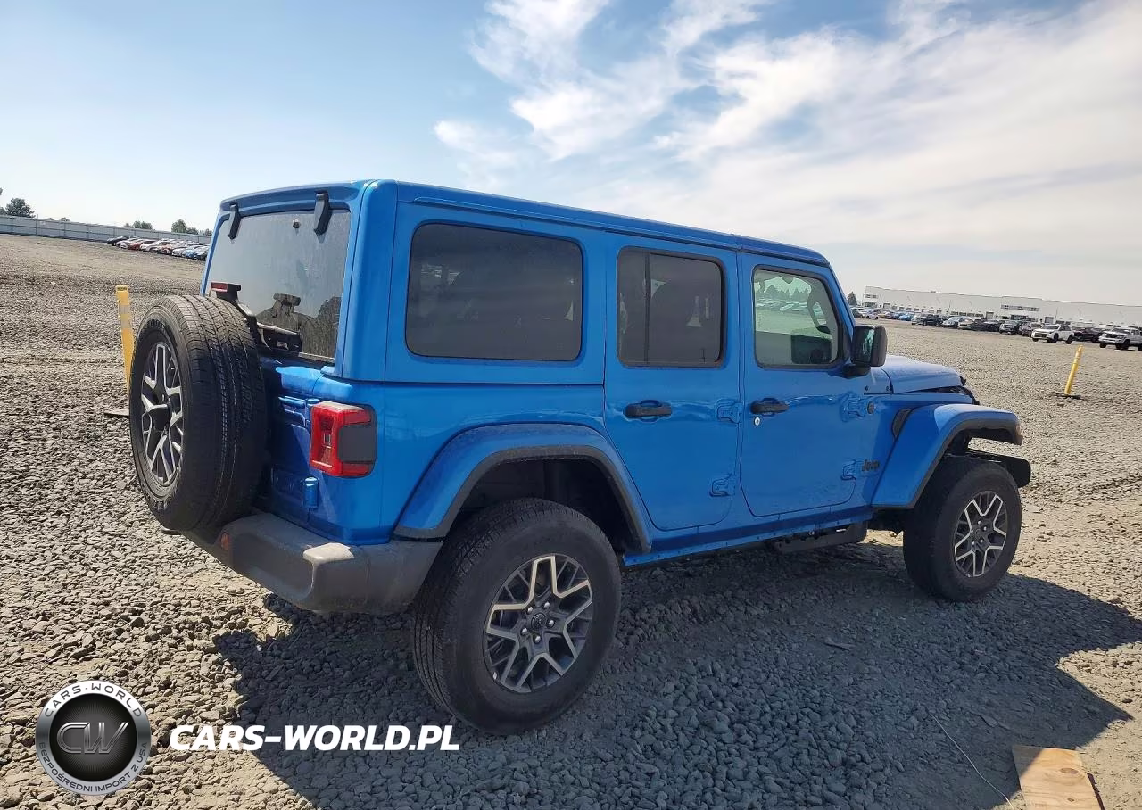 2026 Jeep Wrangler Sahara 4X4 VIN:1C4PJXEN4TW269175 - 3