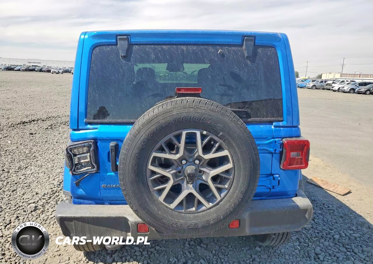 2026 Jeep Wrangler Sahara 4X4 VIN:1C4PJXEN4TW269175 - 6