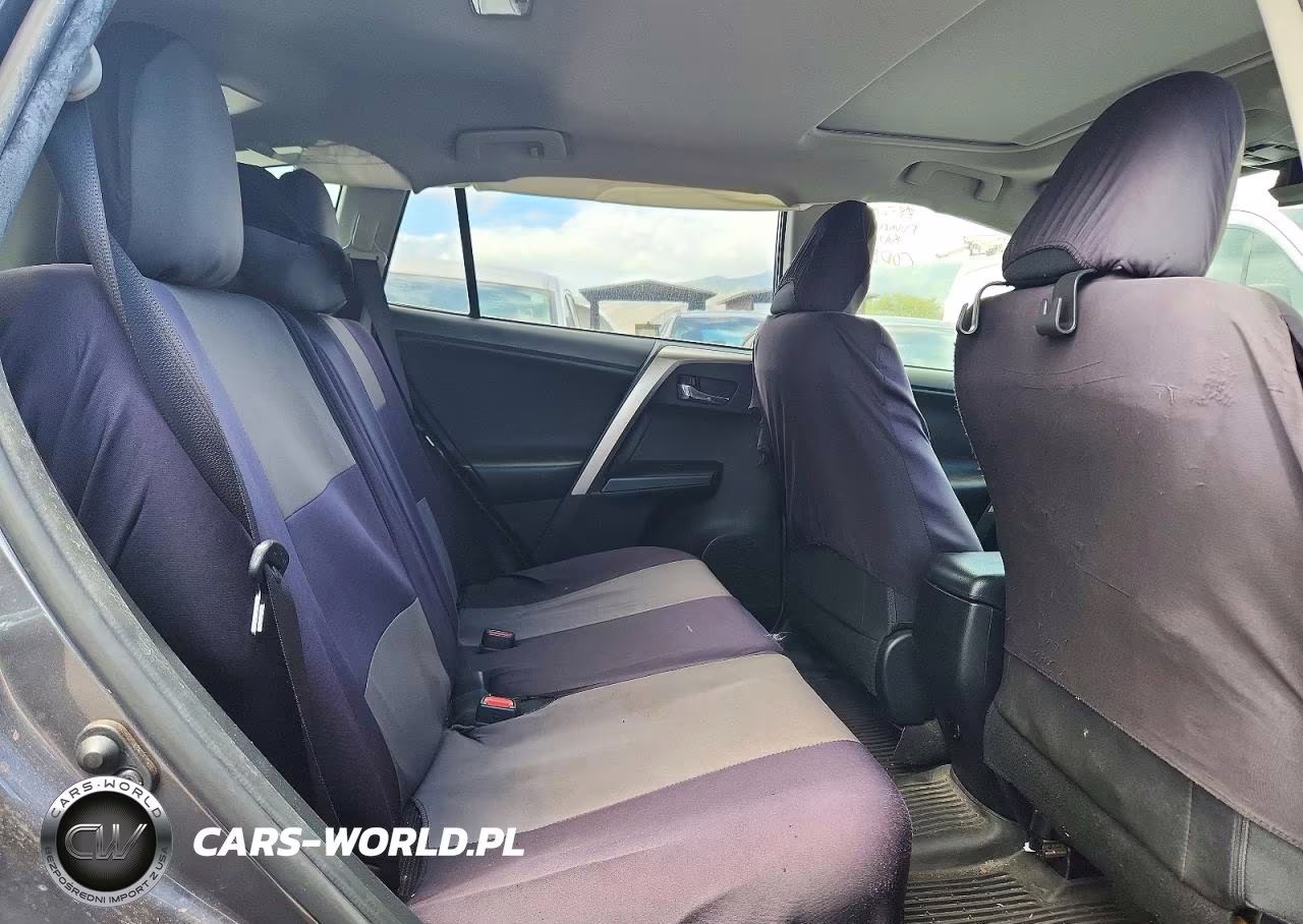 2018 Toyota Rav4 Xle VIN:JTMWFREV9JJ204910 - 11