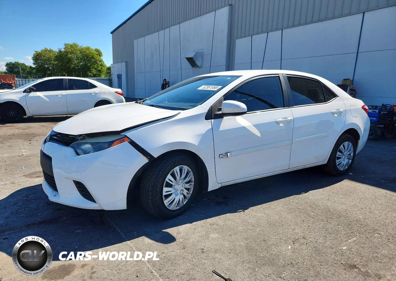 2015 Toyota Corolla L VIN:5YFBURHE5FP336162 - 1