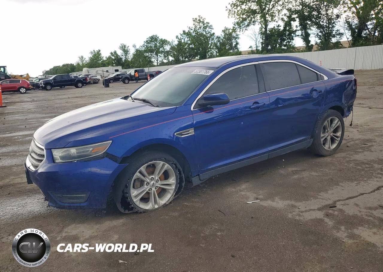 2015 Ford Taurus