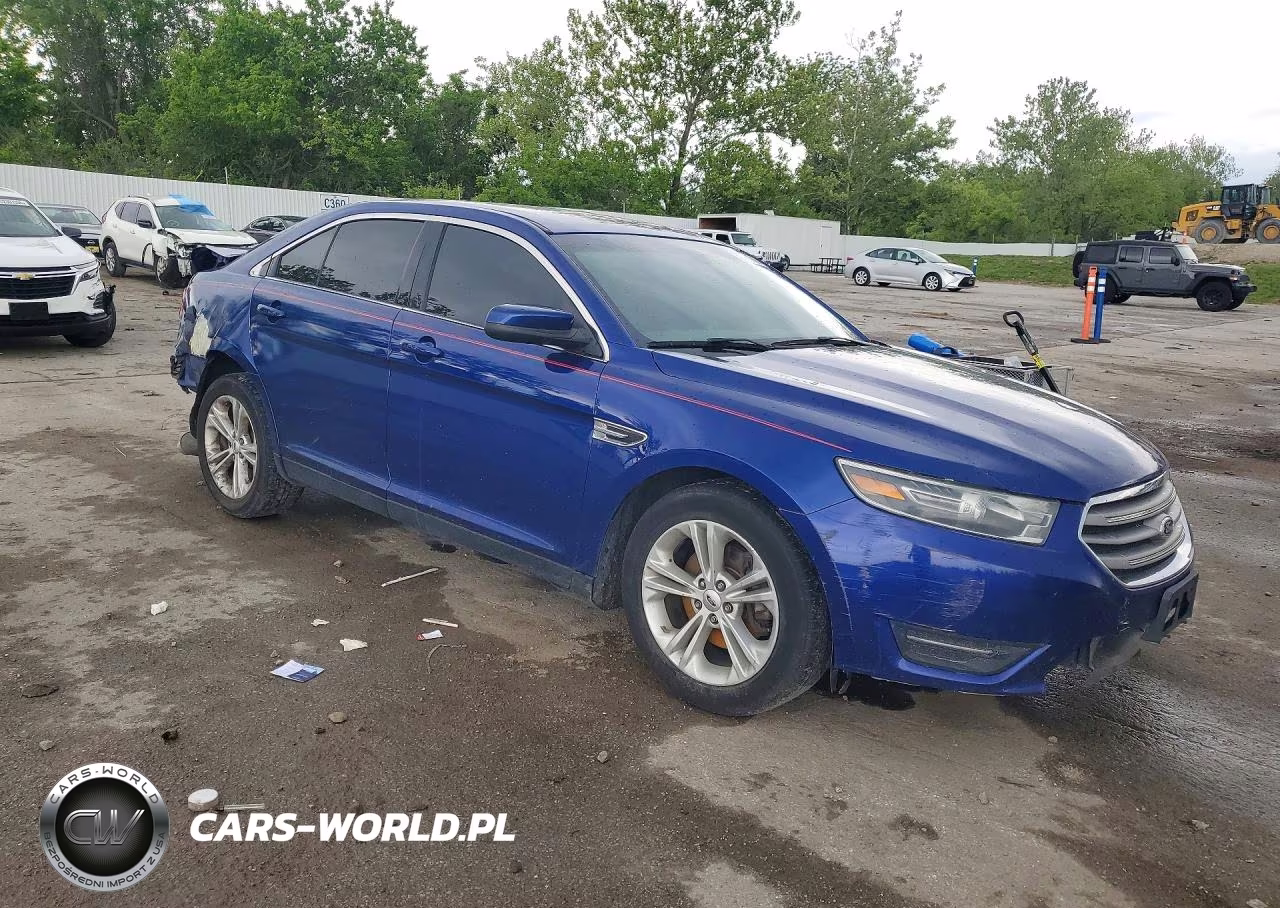 2015 Ford Taurus VIN:1FAHP2E81FG148723 - 4