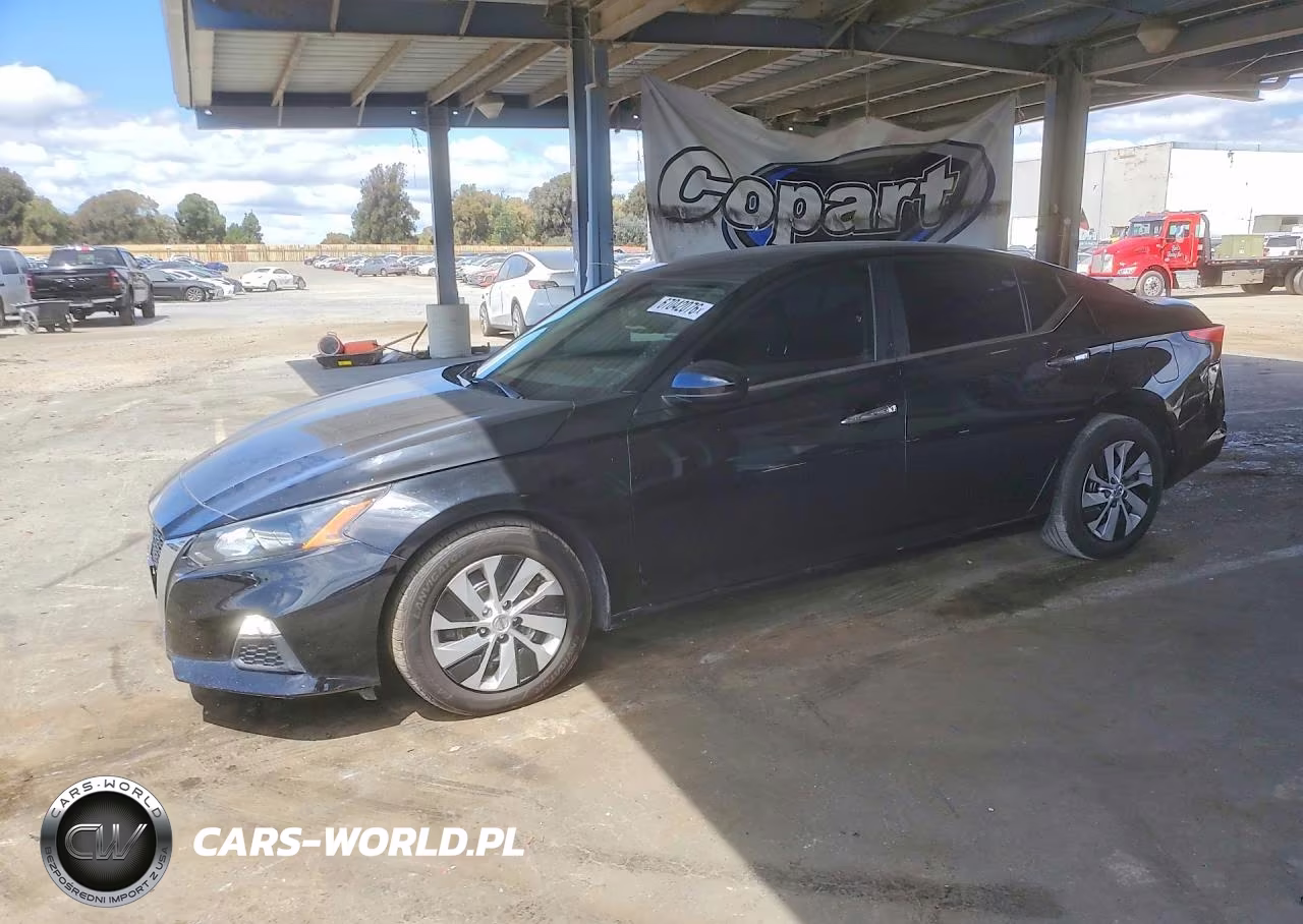 2022 Nissan Altima S