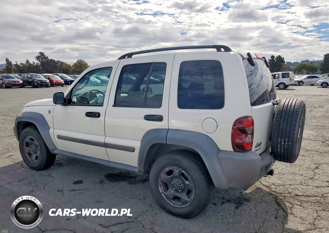 2007 Jeep Liberty Sport VIN:1J4GL48K97W574892 - 2