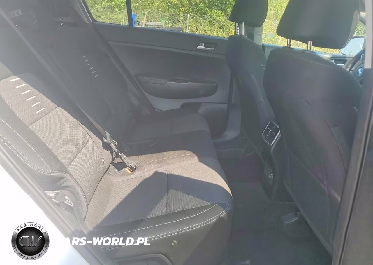 2020 Kia Sportage Lx VIN:KNDPMCAC2L7633527 - 11