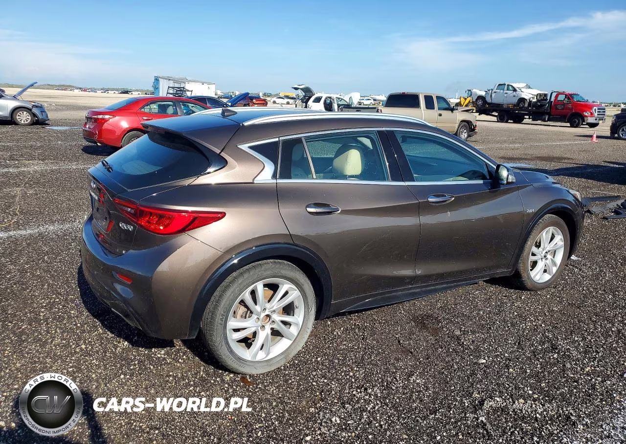 2019 Infiniti Qx30 Luxe VIN:SJKCH5CP0KA006841 - 3