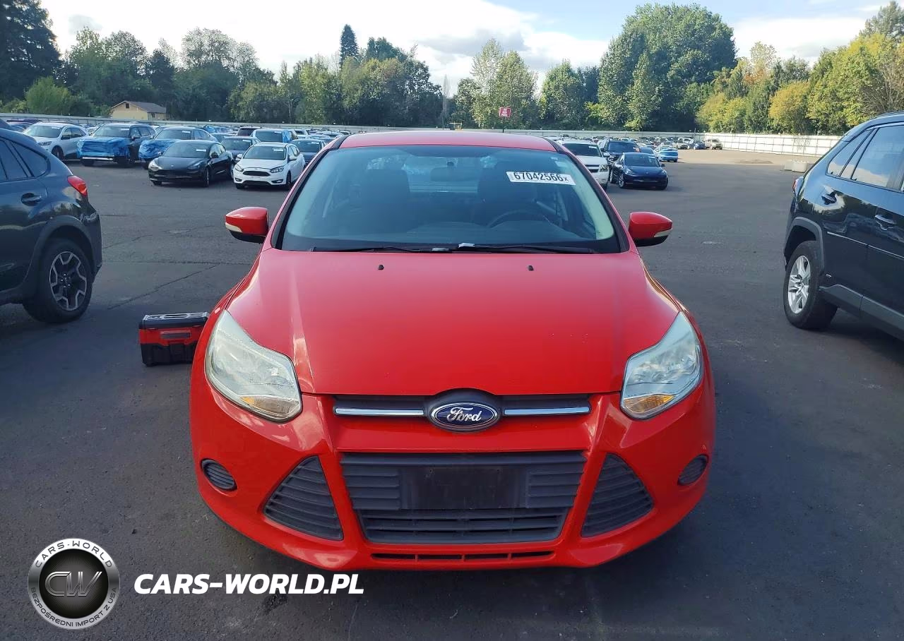 2014 Ford Focus Se VIN:1FADP3F26EL322189 - 5