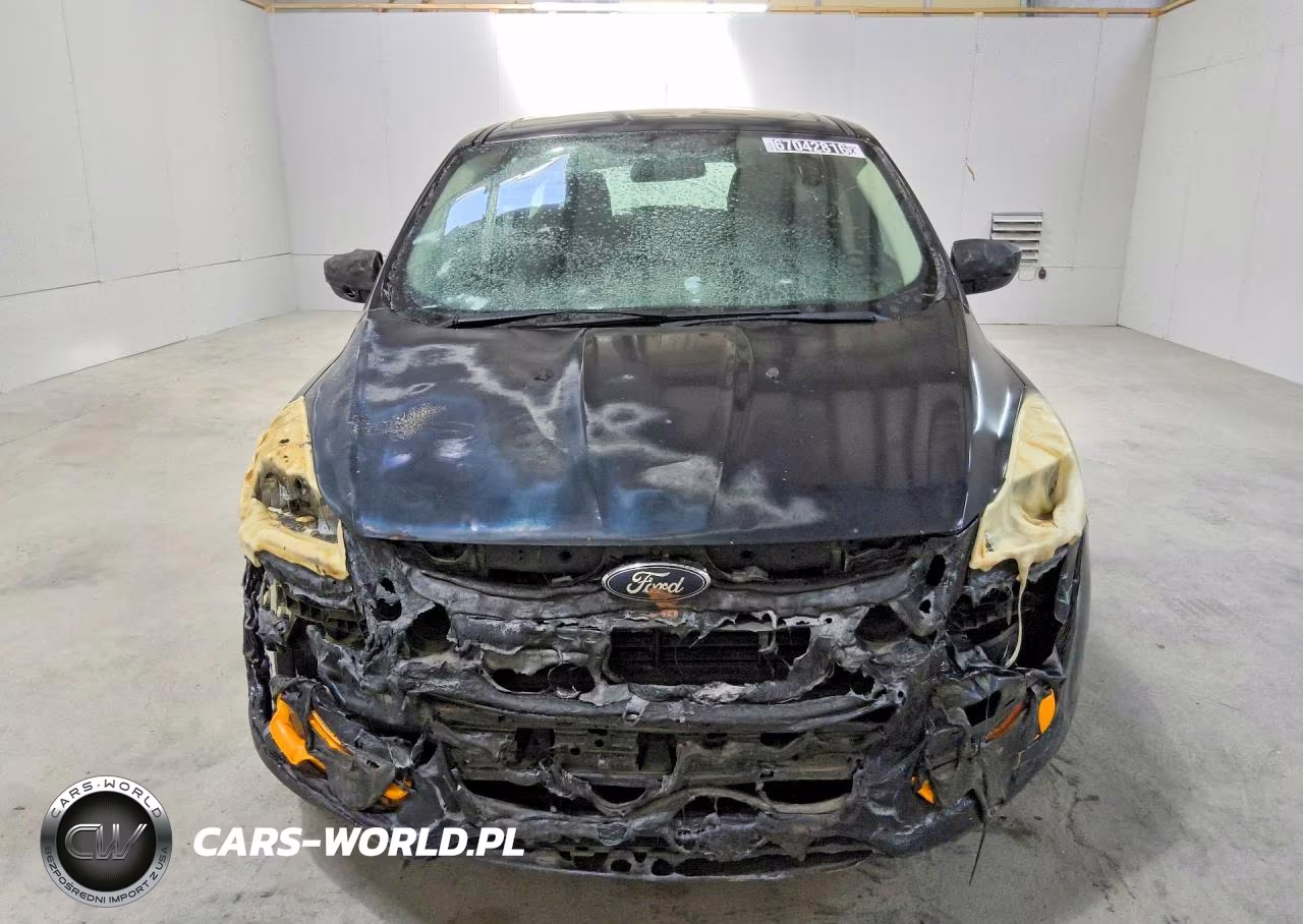 2016 Ford Escape S VIN:1FMCU0F7XGUB11661 - 5