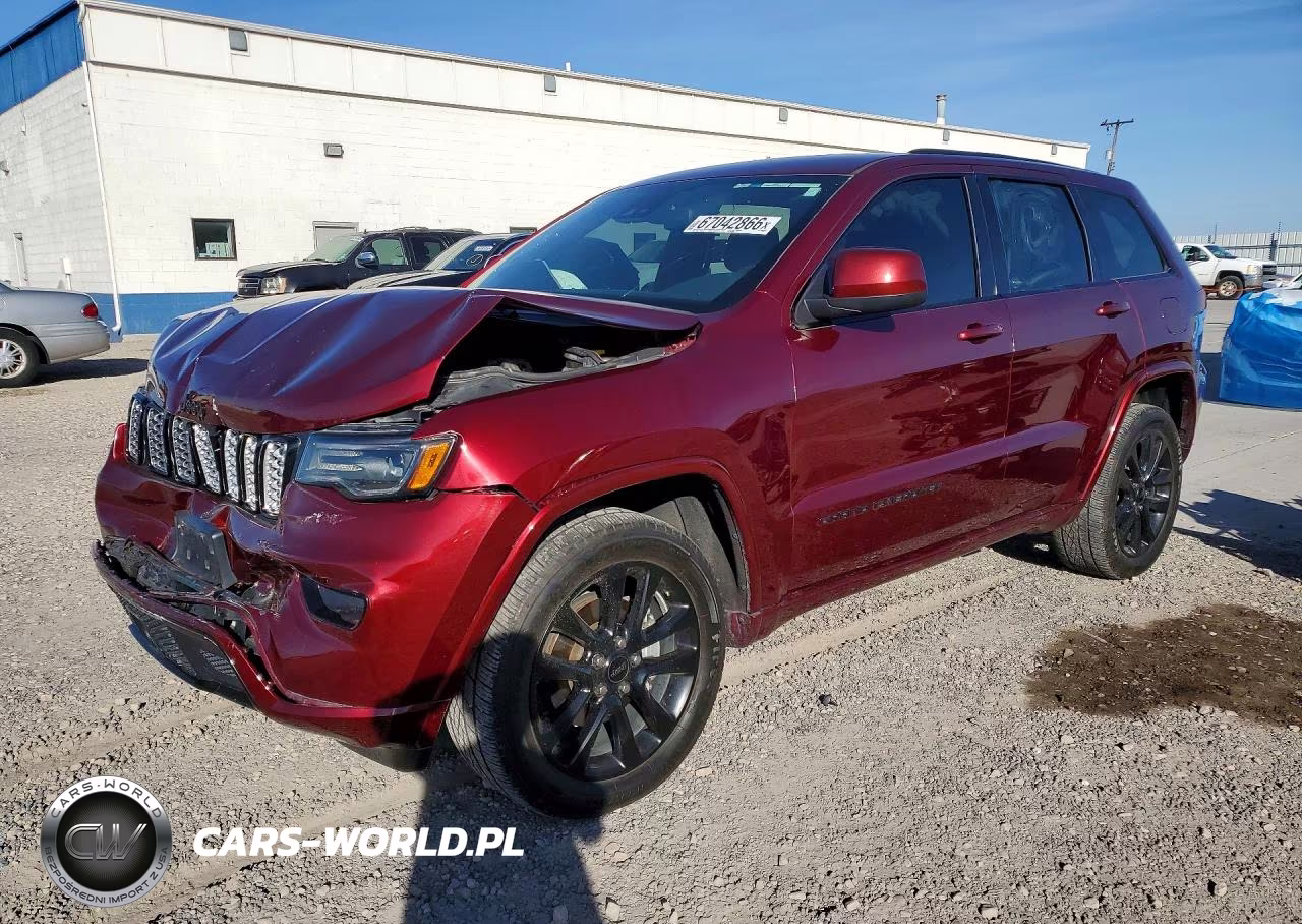 2020 Jeep Grand Cherokee Laredo