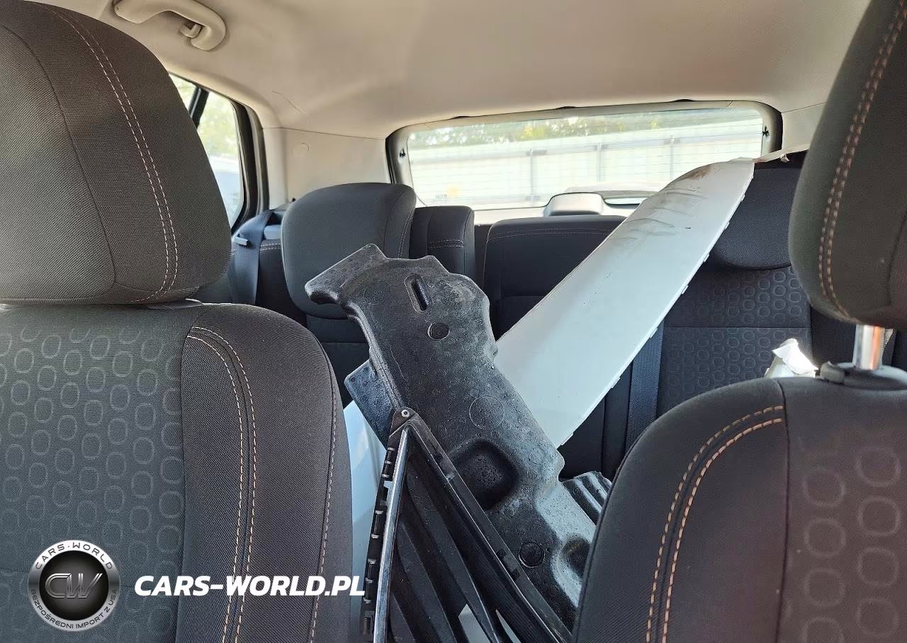 2019 Chevrolet Trax Ls VIN:3GNCJKSB6KL160482 - 10