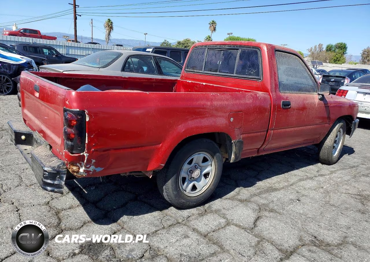 1989 Toyota Pickup Deluxe VIN:JT4RN81P9K0024657 - 3