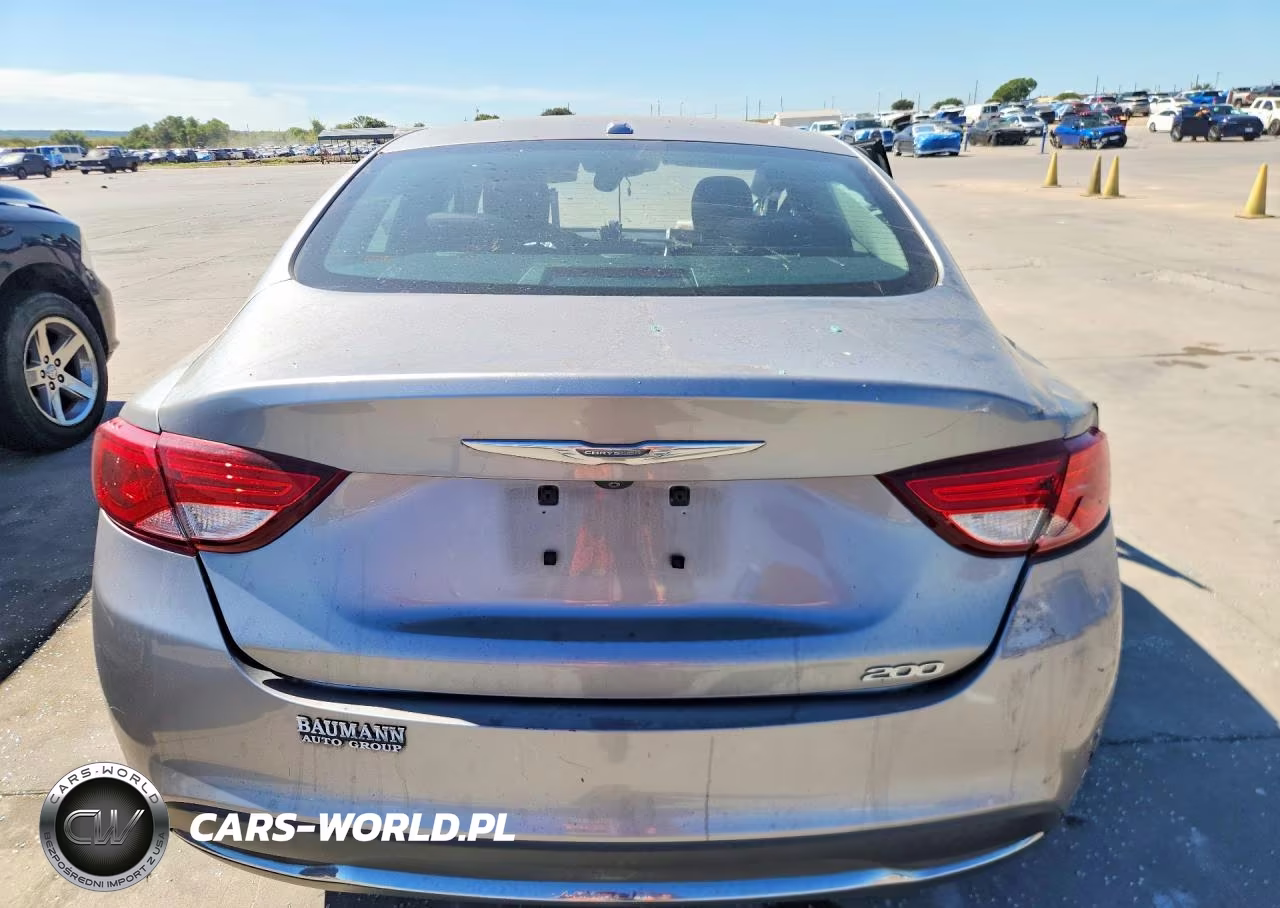 2015 Chrysler 200 Limited VIN:1C3CCCAB9FN529467 - 6