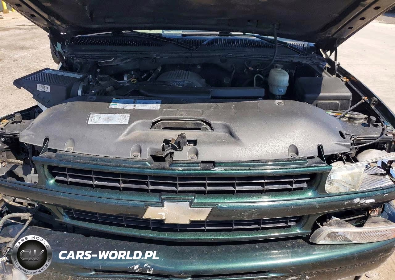 2004 Chevrolet Tahoe K1500 VIN:1GNEK13Z74R295106 - 12