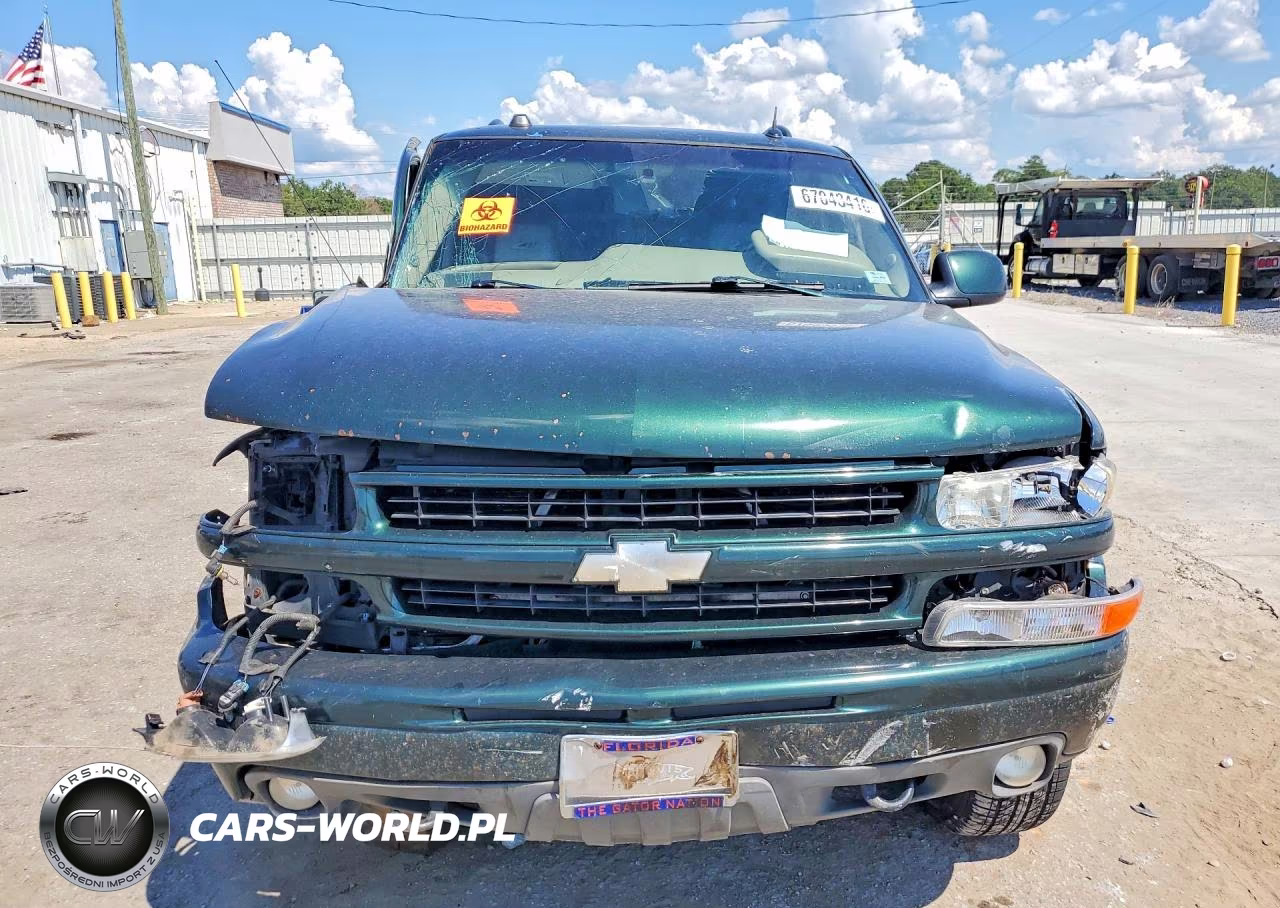 2004 Chevrolet Tahoe K1500 VIN:1GNEK13Z74R295106 - 5