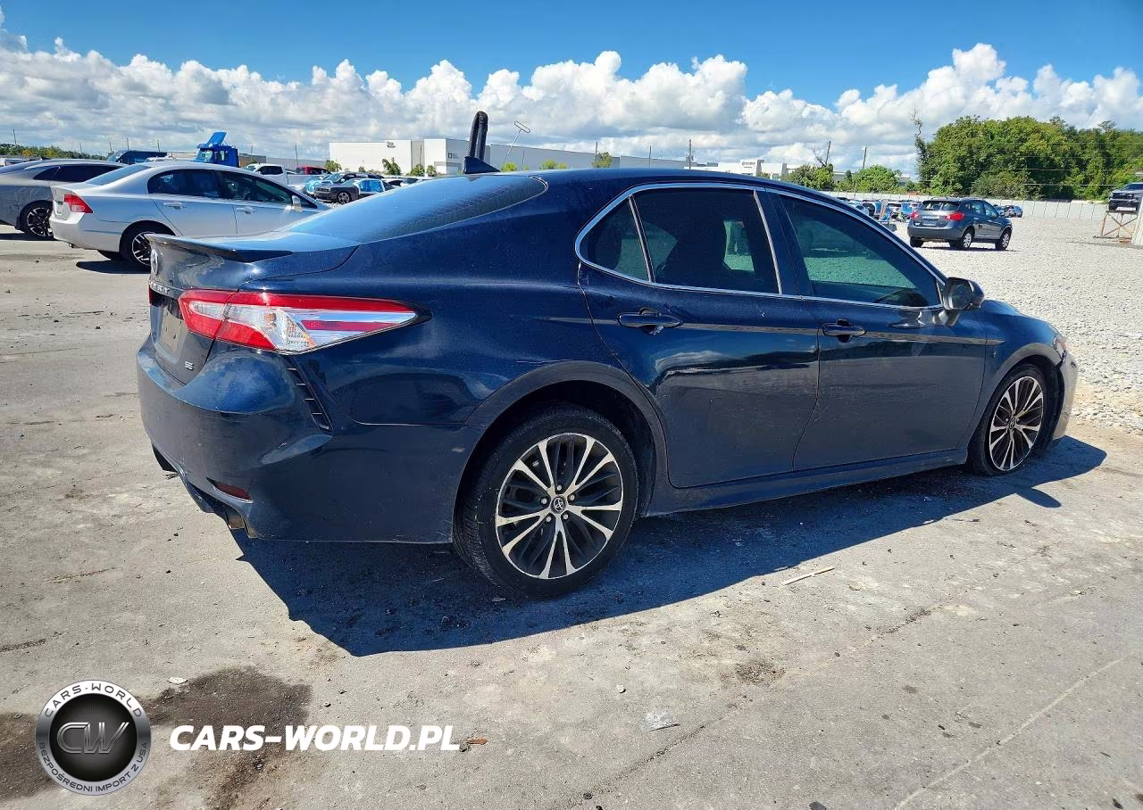 2020 Toyota Camry Se VIN:4T1G11AK4LU317970 - 3