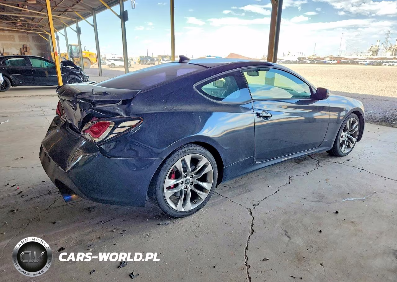 2013 Hyundai Genesis Coupe 3.8 Track VIN:KMHHU6KJ8DU103290 - 3