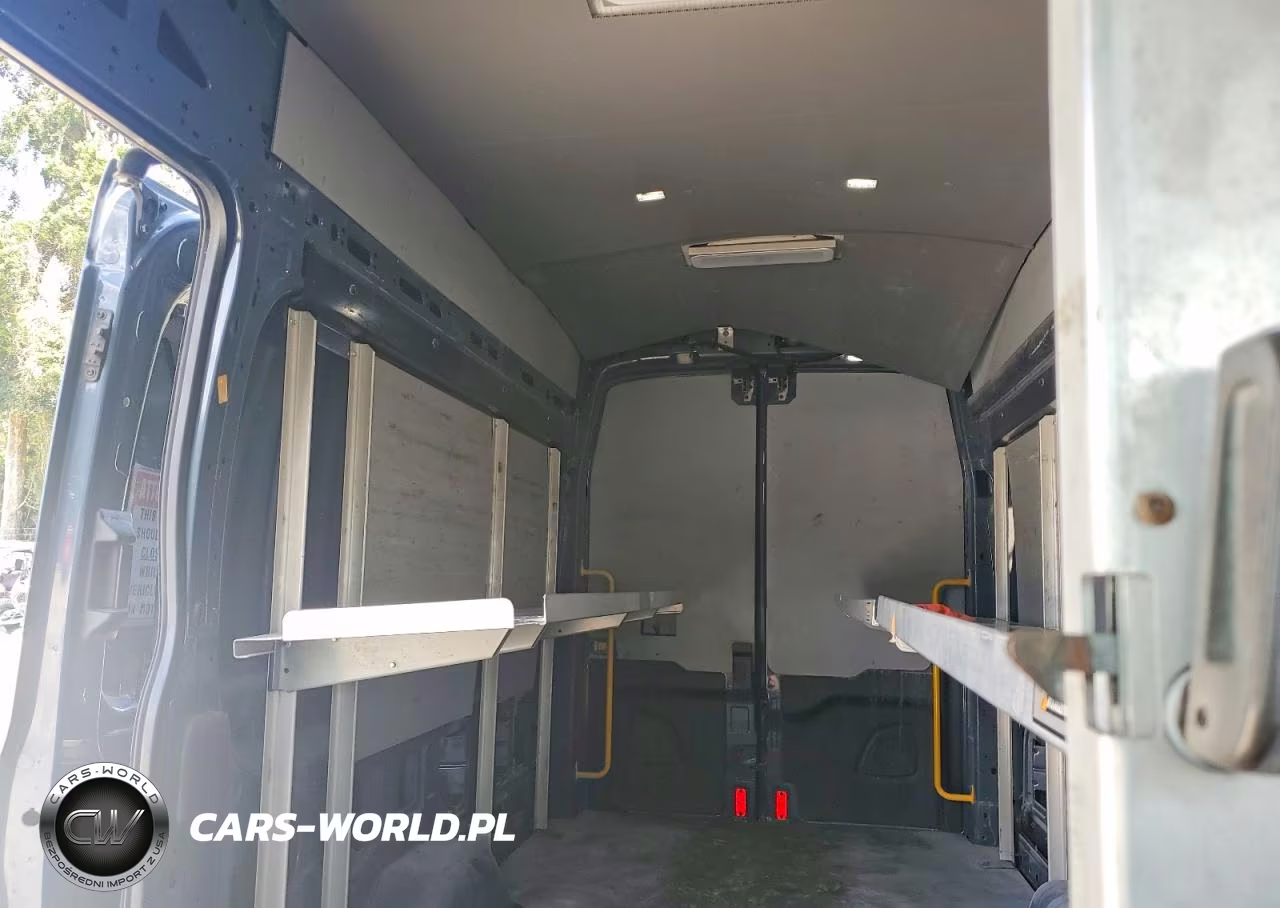 2020 Ford Transit T-250 VIN:1FTBR3X83LKB04793 - 10