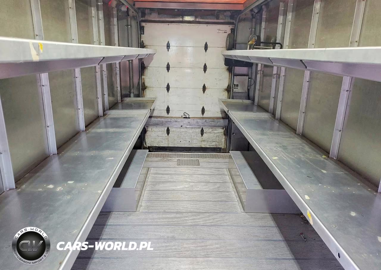 2020 Freightliner Chassis M Line Walk-In Van VIN:4UZAC2EA1LCLZ6611 - 10