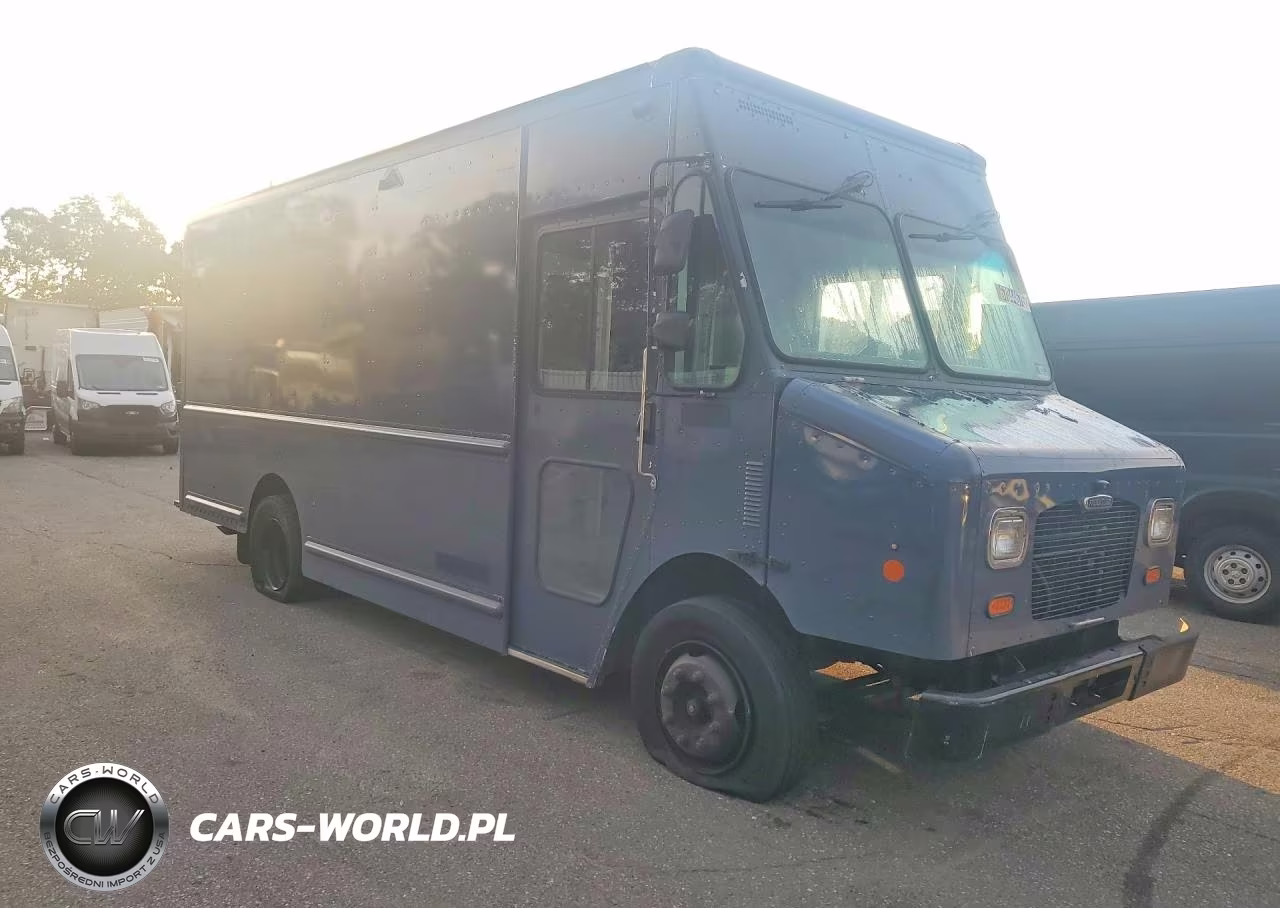 2020 Freightliner Chassis M Line Walk-In Van VIN:4UZAC2EA1LCLZ6611 - 4