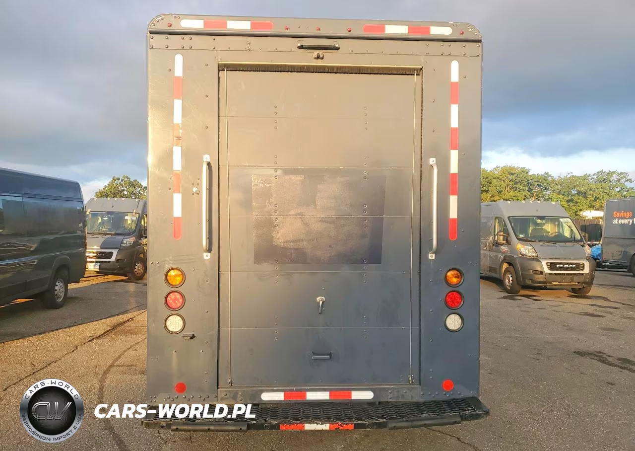 2020 Freightliner Chassis M Line Walk-In Van VIN:4UZAC2EA1LCLZ6611 - 6