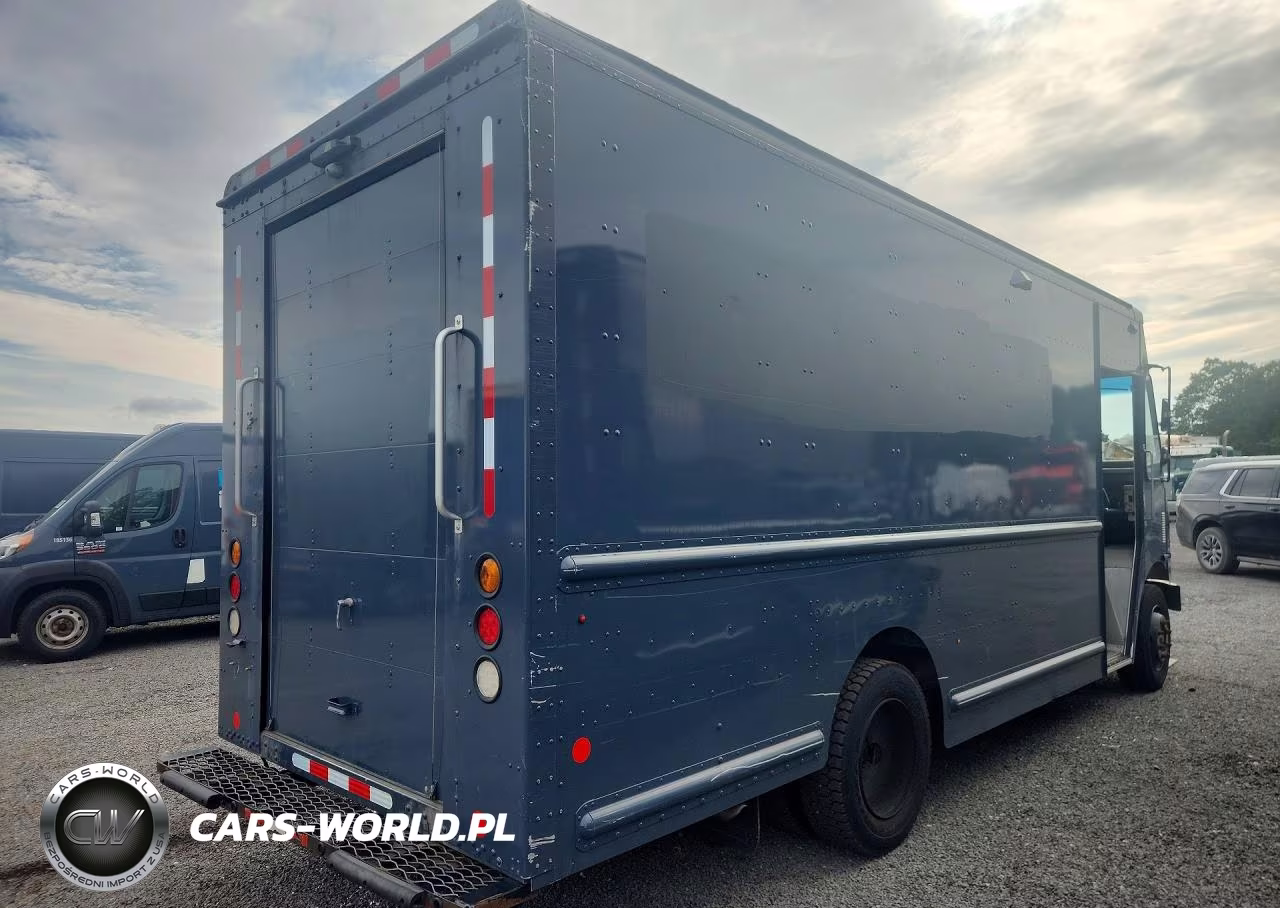 2021 Freightliner Mt45G Chassis Delivery Truck VIN:4UZAC2EAXMCML0823 - 3